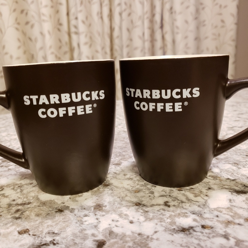 Starbucks coffee mugs set of 2